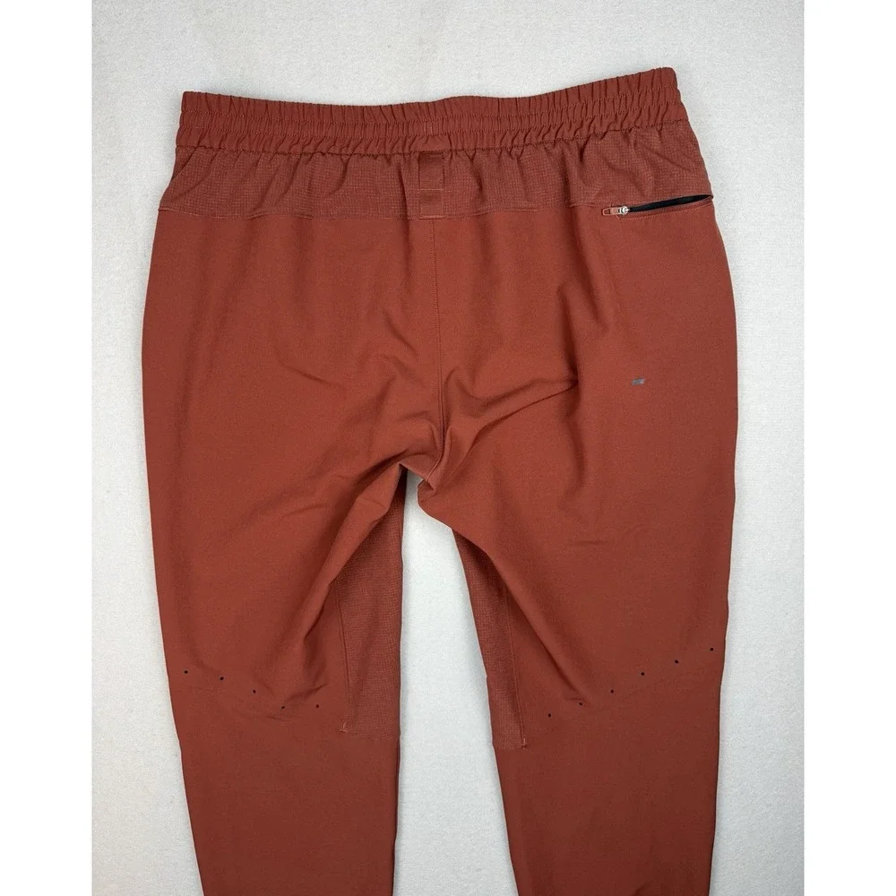 lululemon athletica pre owned